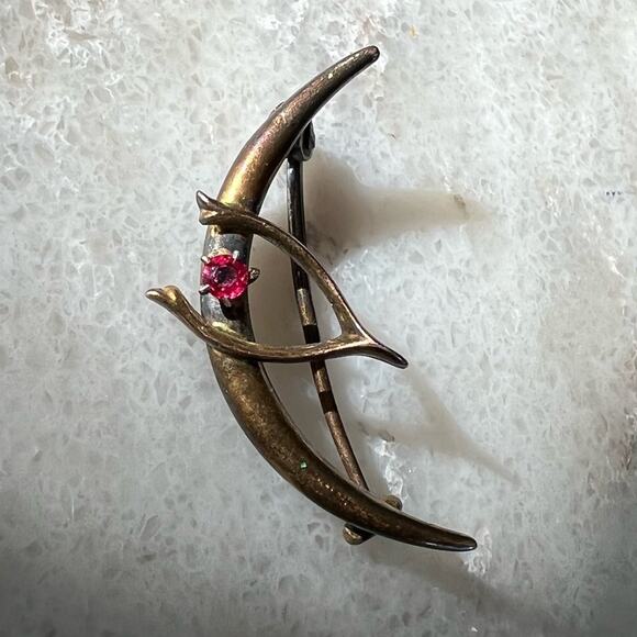 Antique Victorian 10K Gold Wishbone Crescent Moon Brooch E.A. Bliss Red Stone - Picture 1 of 4